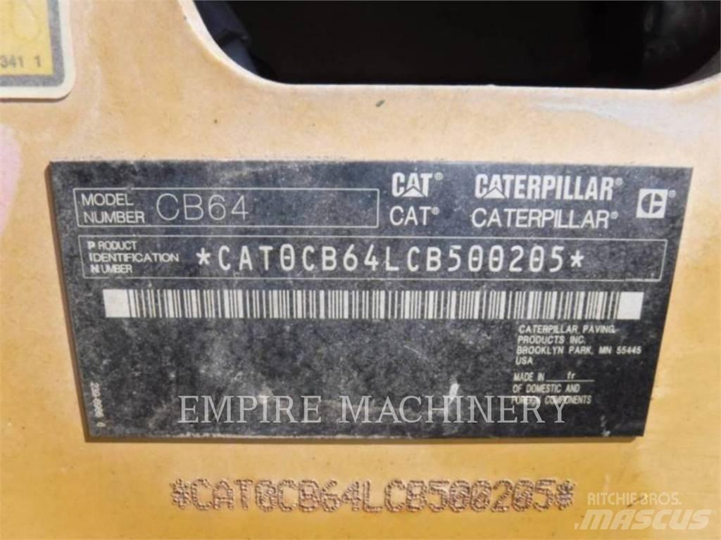 CAT CB64 Valjci sa duplim bubnjem