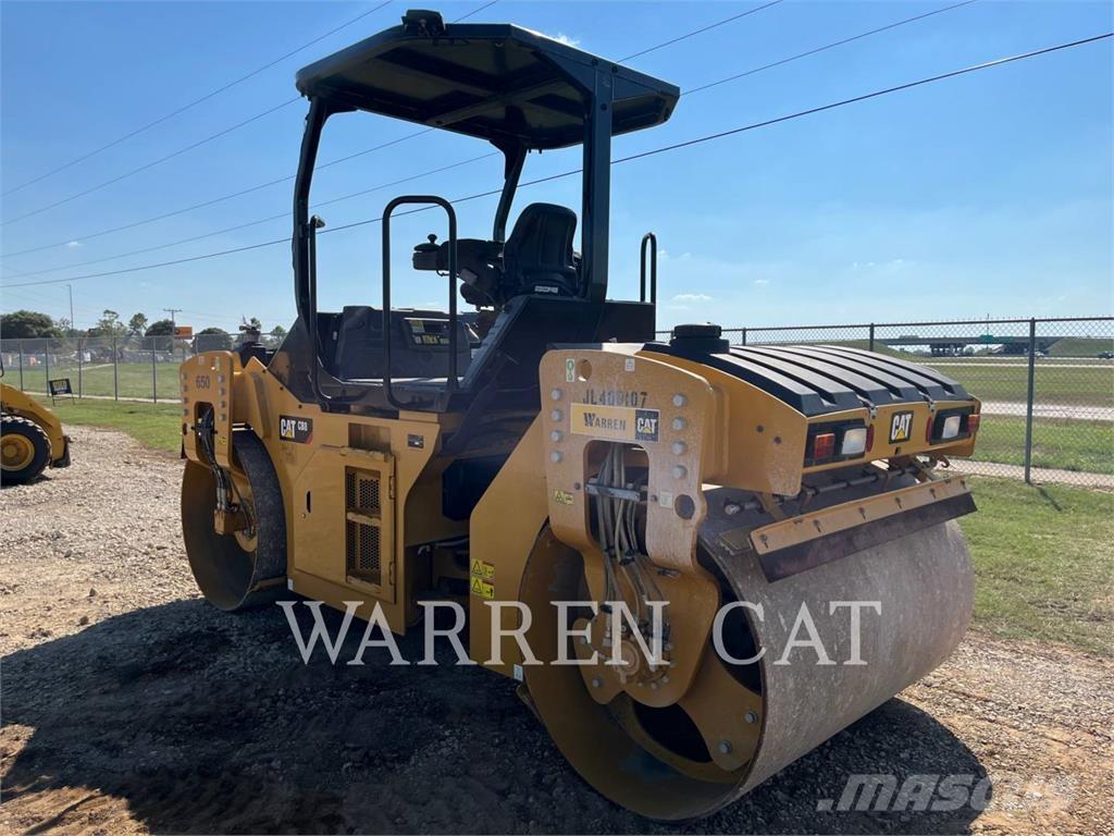 CAT CB8 Asfaltni finišeri