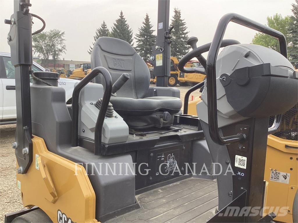 CAT CC 4.0 Nabijači zemlje