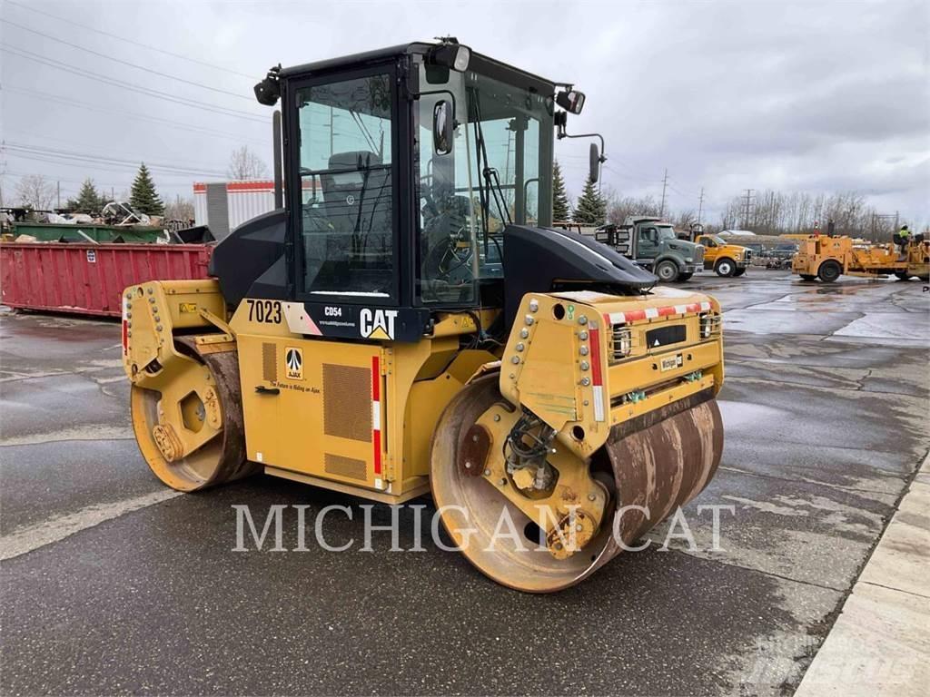 CAT CD54 Valjci sa duplim bubnjem