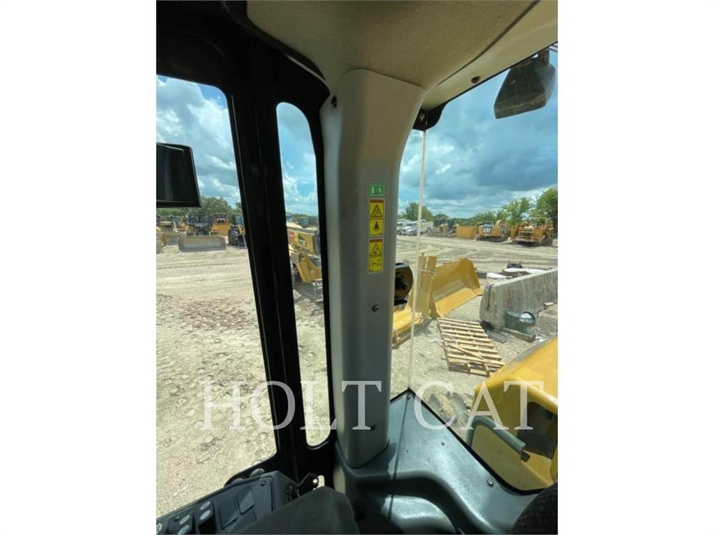 CAT CP56B CAB Valjci sa jednim bubnjem