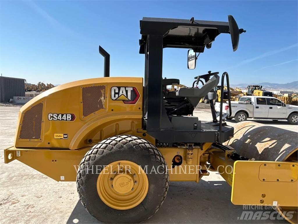 CAT CS44B Valjci sa jednim bubnjem
