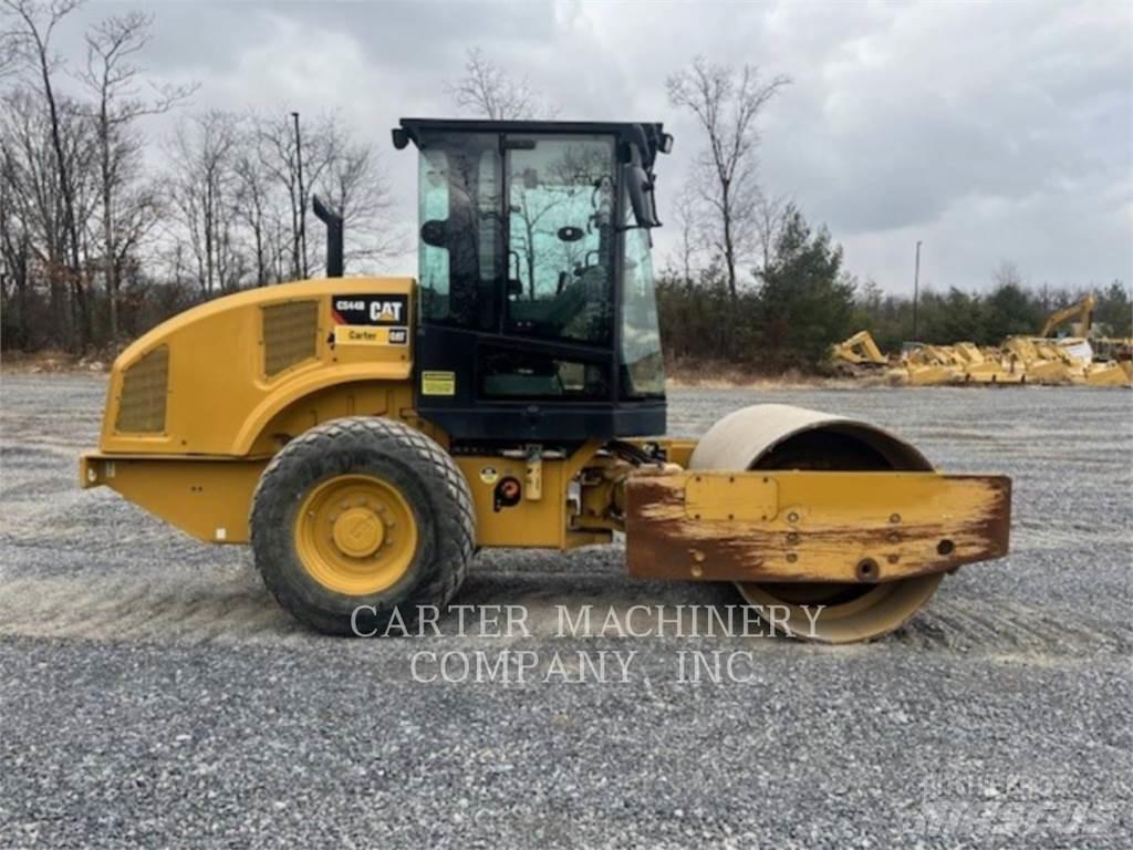 CAT CS44B Nabijači zemlje