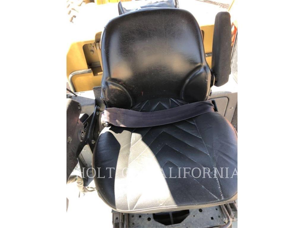 CAT CS54 Nabijači zemlje