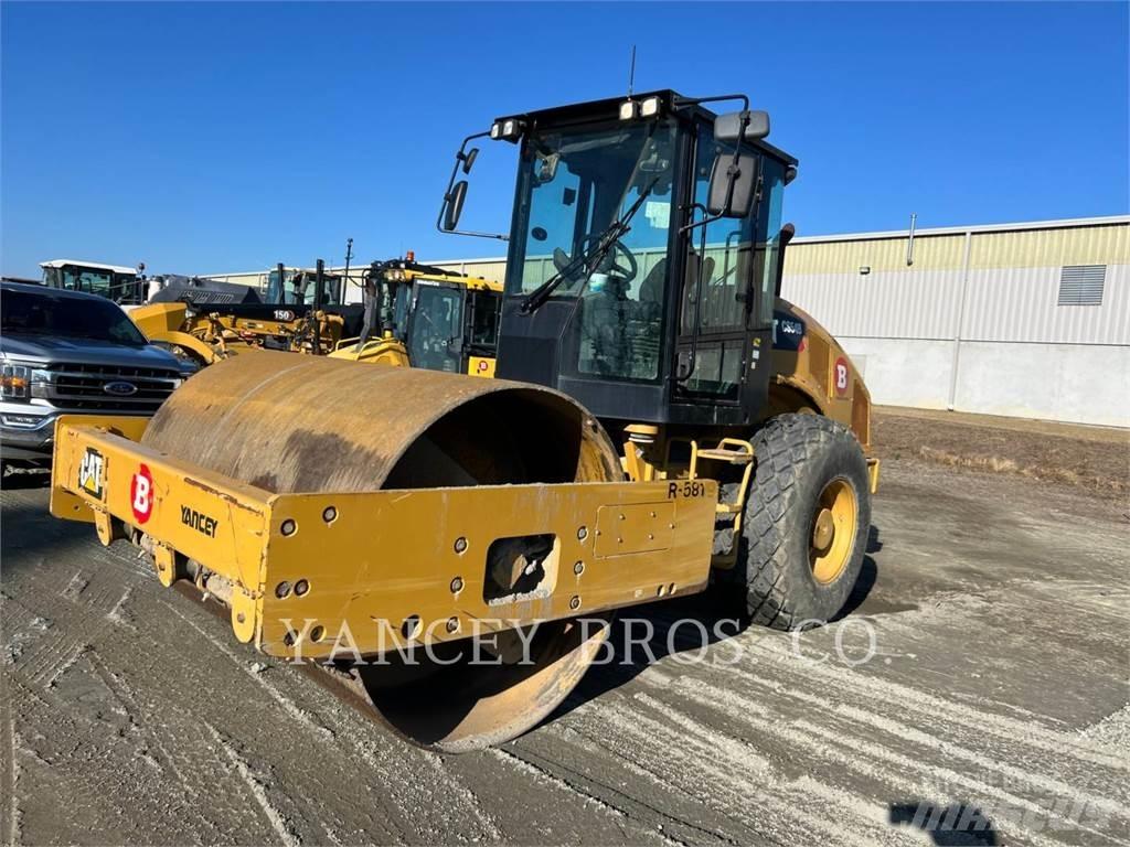 CAT CS54B Nabijači zemlje