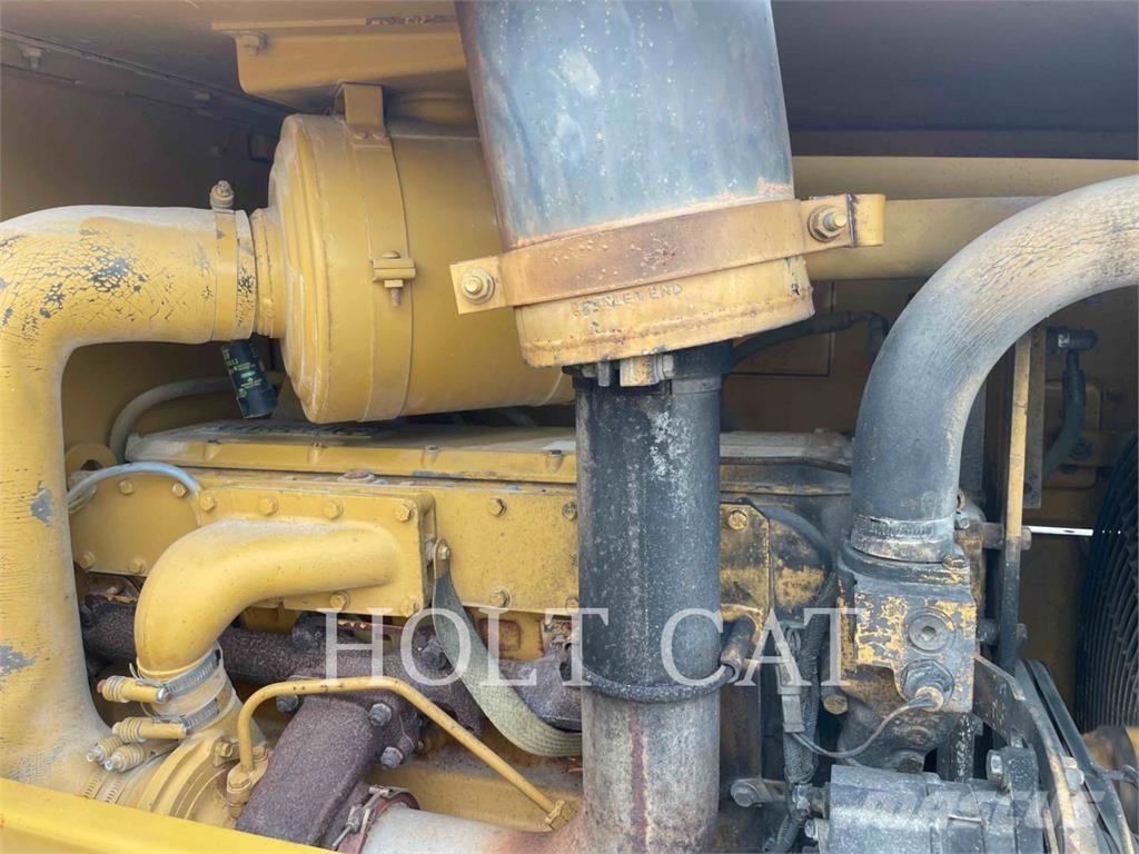 CAT CS563C AW Nabijači zemlje