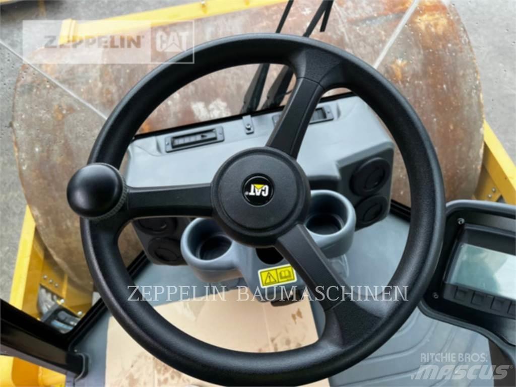 CAT CS66B Nabijači zemlje