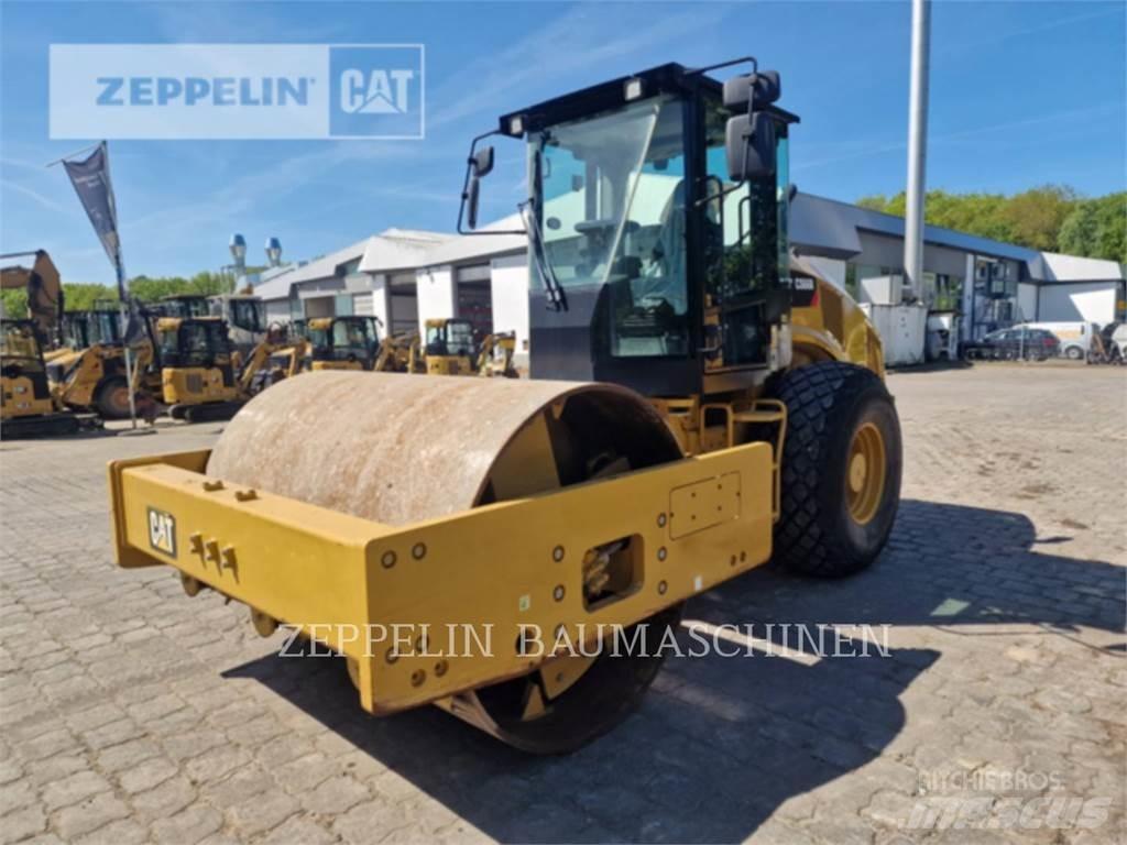 CAT CS66B Nabijači zemlje