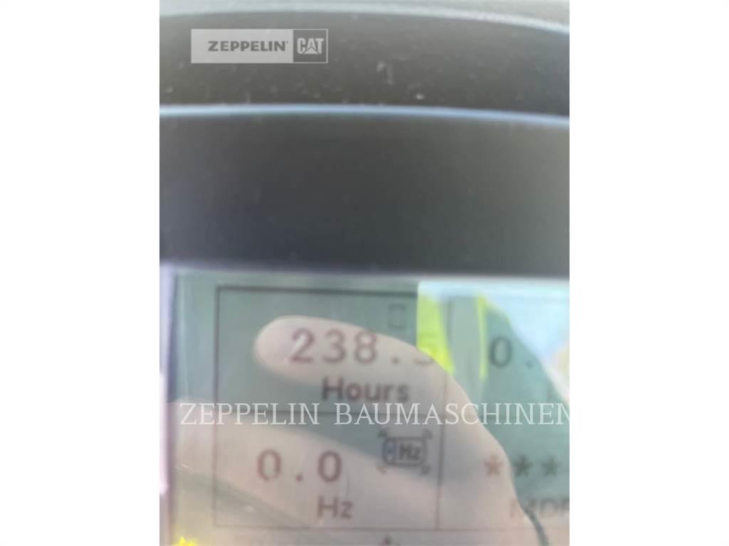 CAT CS68B Nabijači zemlje