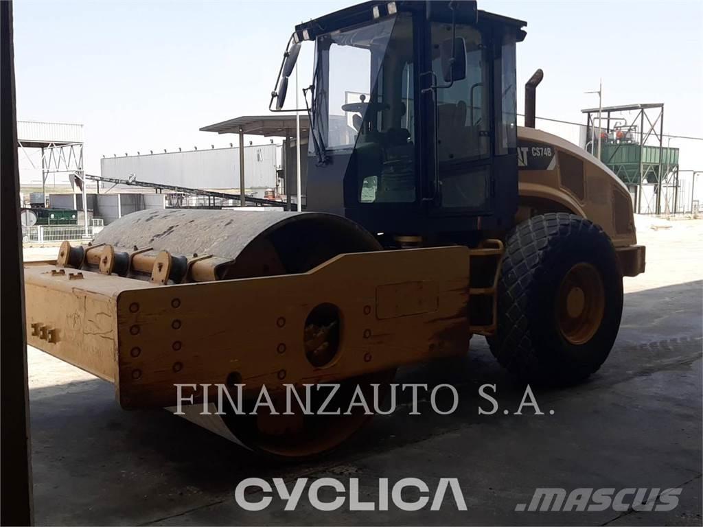CAT CS74B Valjci sa jednim bubnjem