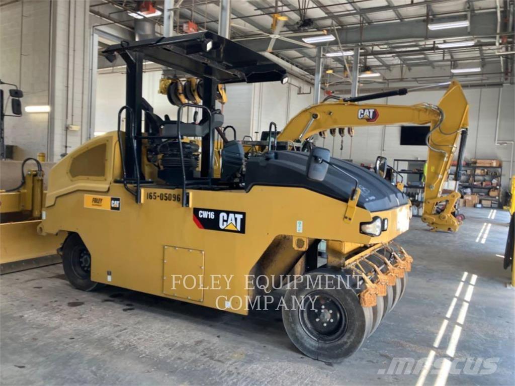 CAT CW16 Nabijači zemlje