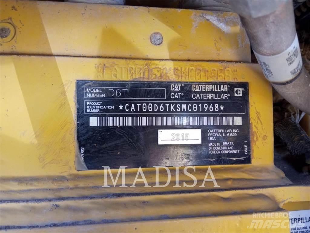 CAT D 6 T Buldožeri guseničari
