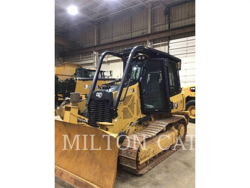 CAT D1 Buldožeri guseničari
