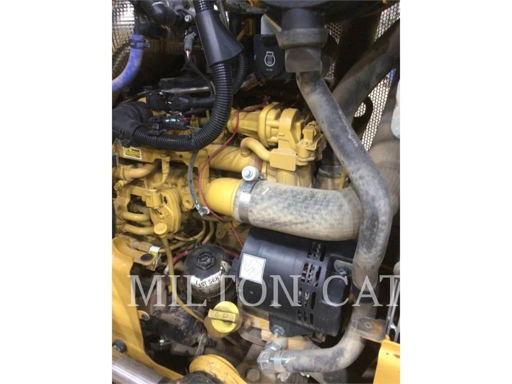 CAT D1 Buldožeri guseničari