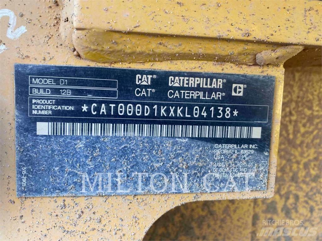 CAT D1 Buldožeri guseničari