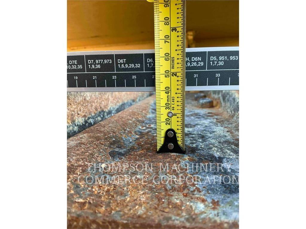 CAT D1 LGP Buldožeri guseničari