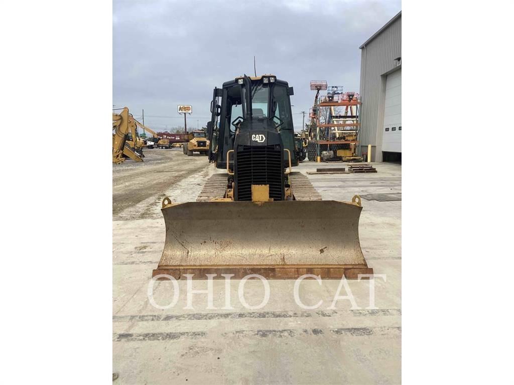 CAT D1 XL Buldožeri guseničari