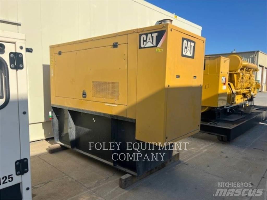 CAT D100 Dizel generatori