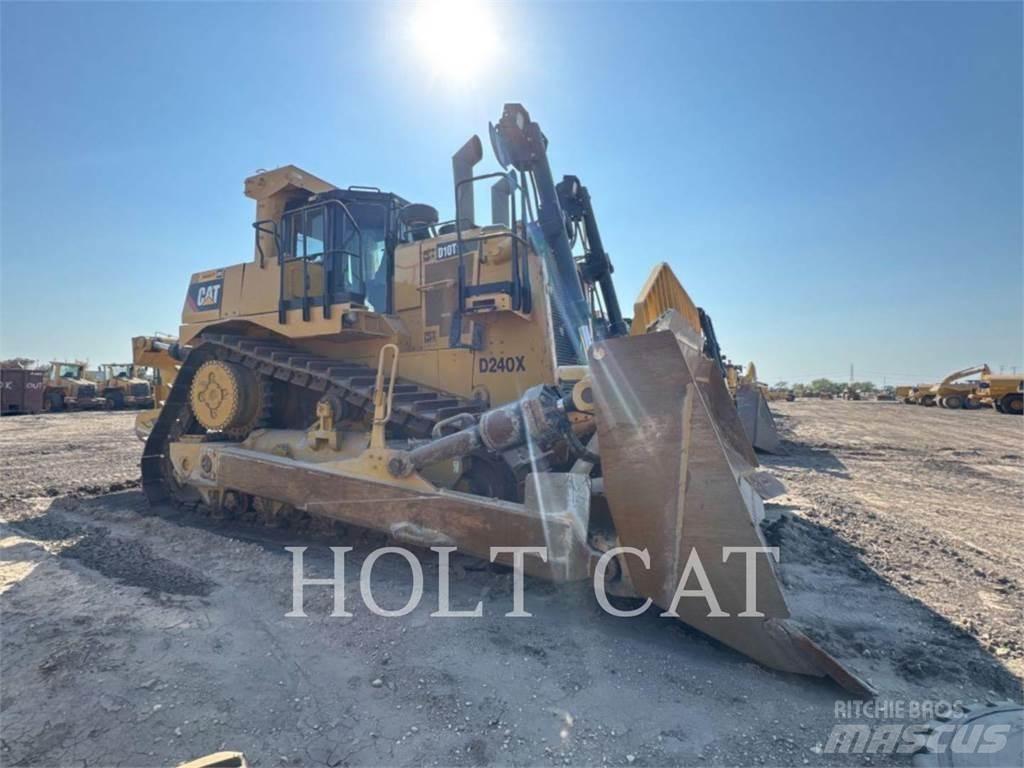 CAT D10T Buldožeri guseničari