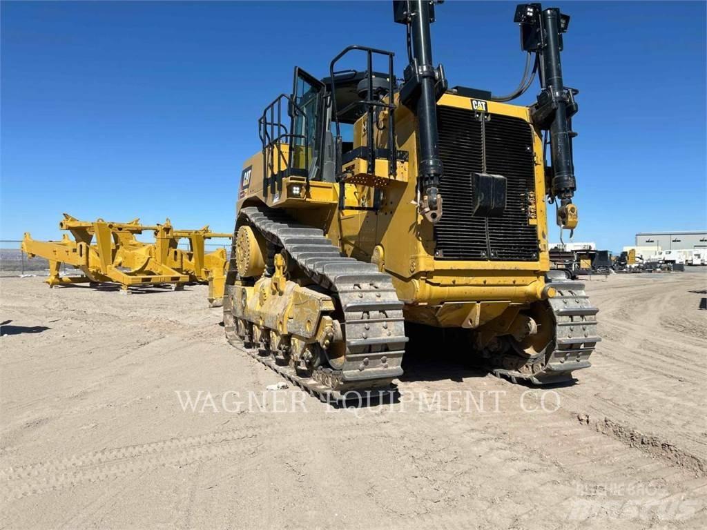 CAT D10T2 Buldožeri guseničari