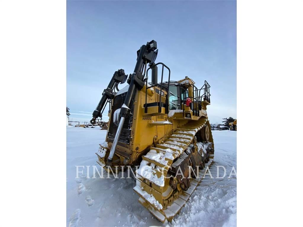 CAT D10T2 Buldožeri guseničari