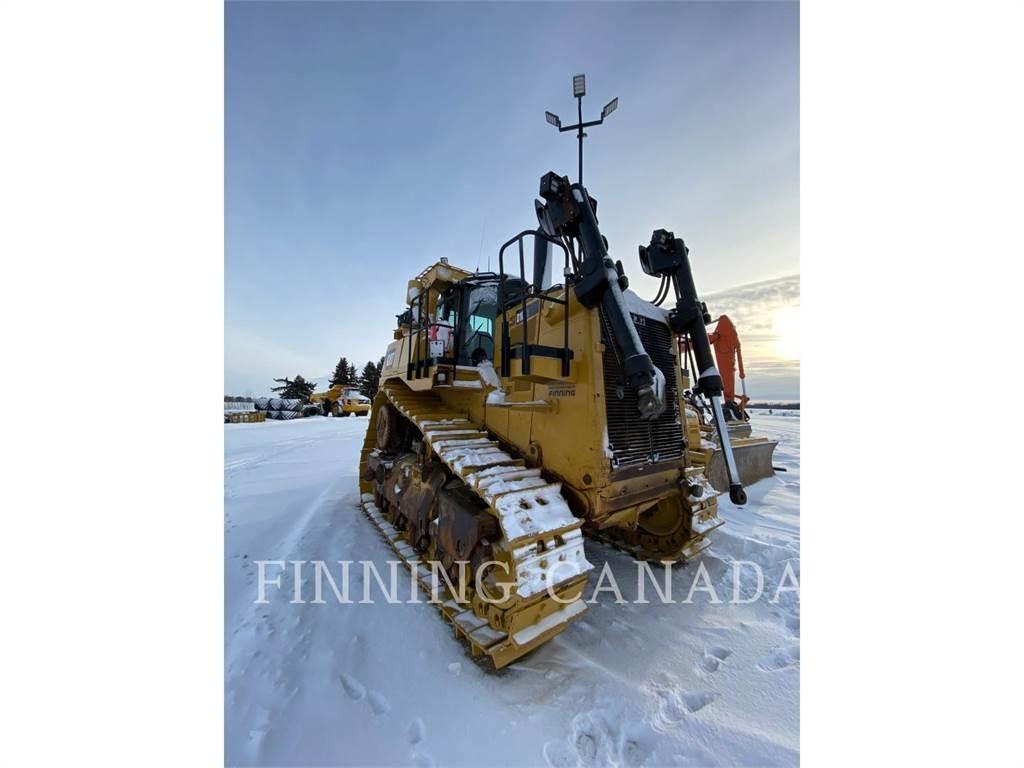 CAT D10T2 Buldožeri guseničari