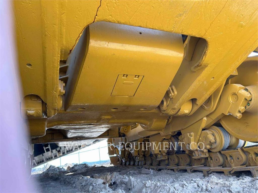 CAT D11T Buldožeri guseničari