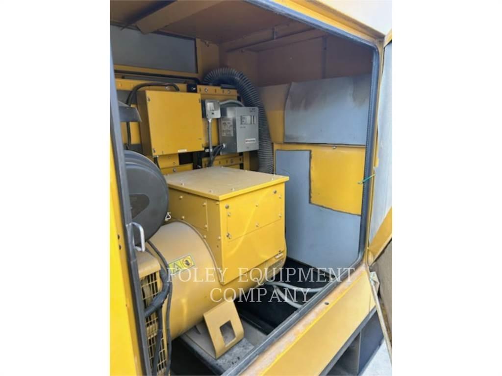 CAT D150-8 Dizel generatori