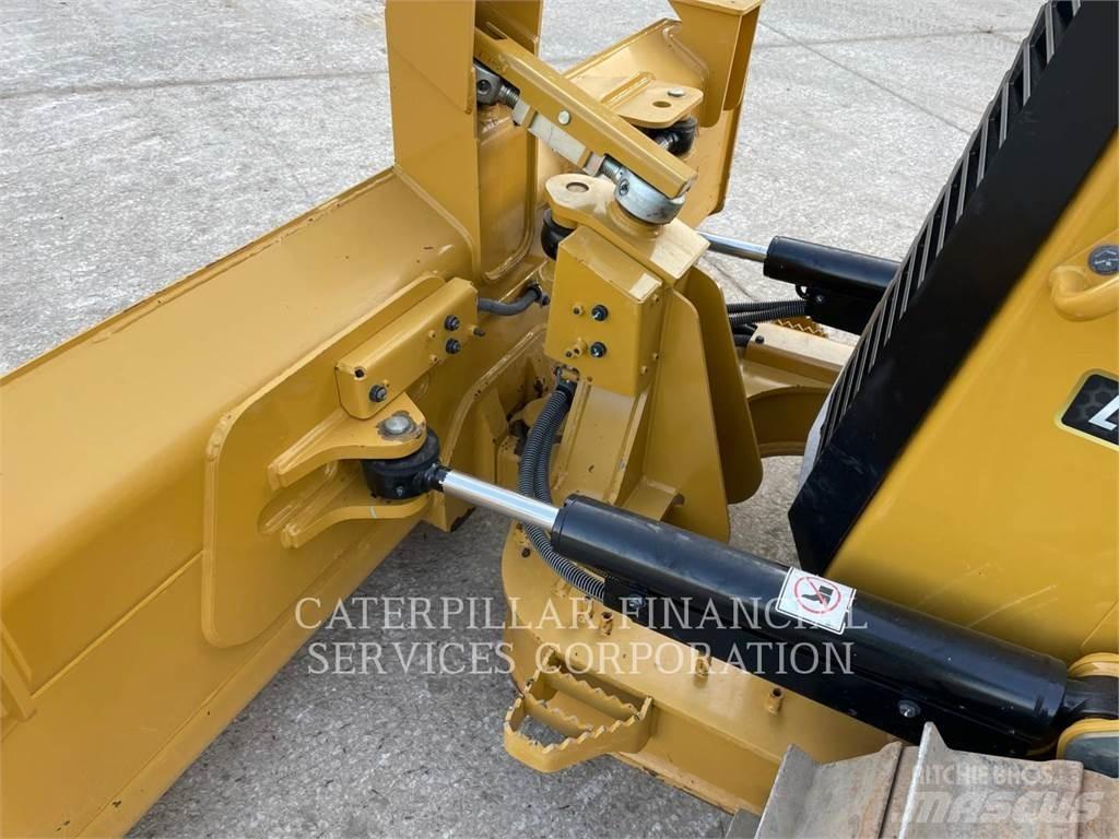CAT D1LGP Buldožeri guseničari