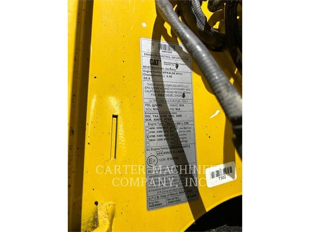 CAT D2 Buldožeri guseničari
