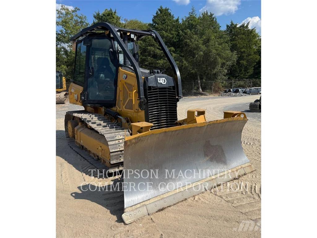 CAT D2-12 Buldožeri guseničari