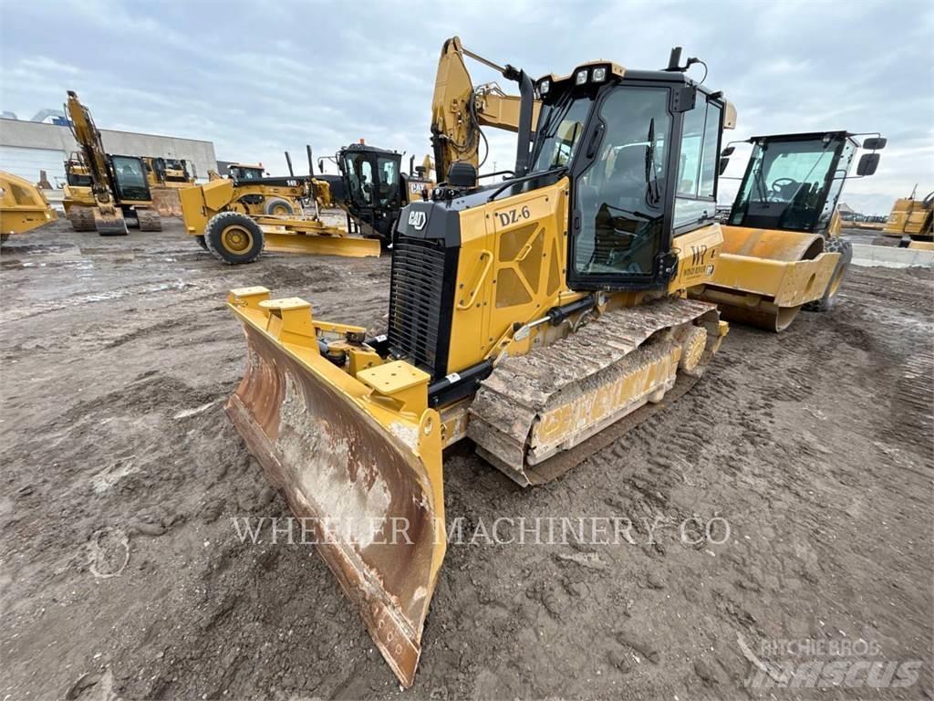 CAT D2 XL Buldožeri guseničari