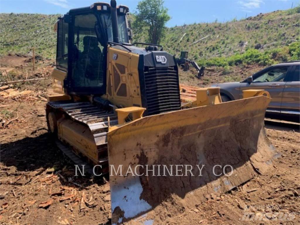 CAT D3 Buldožeri guseničari