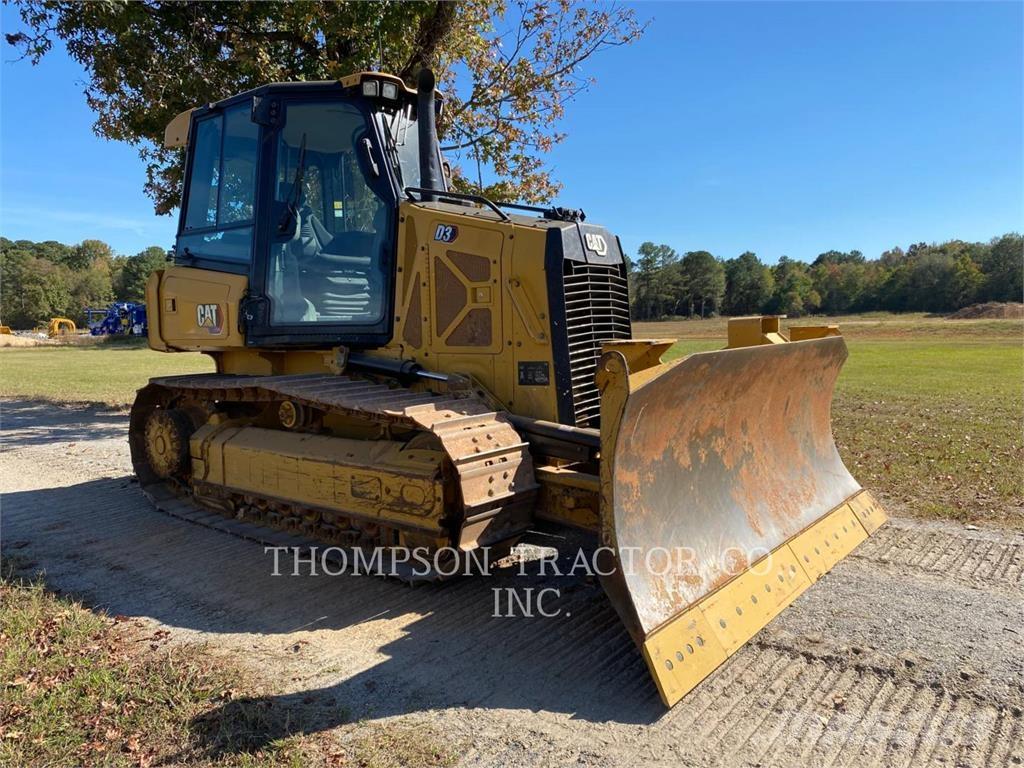 CAT D3 Buldožeri guseničari