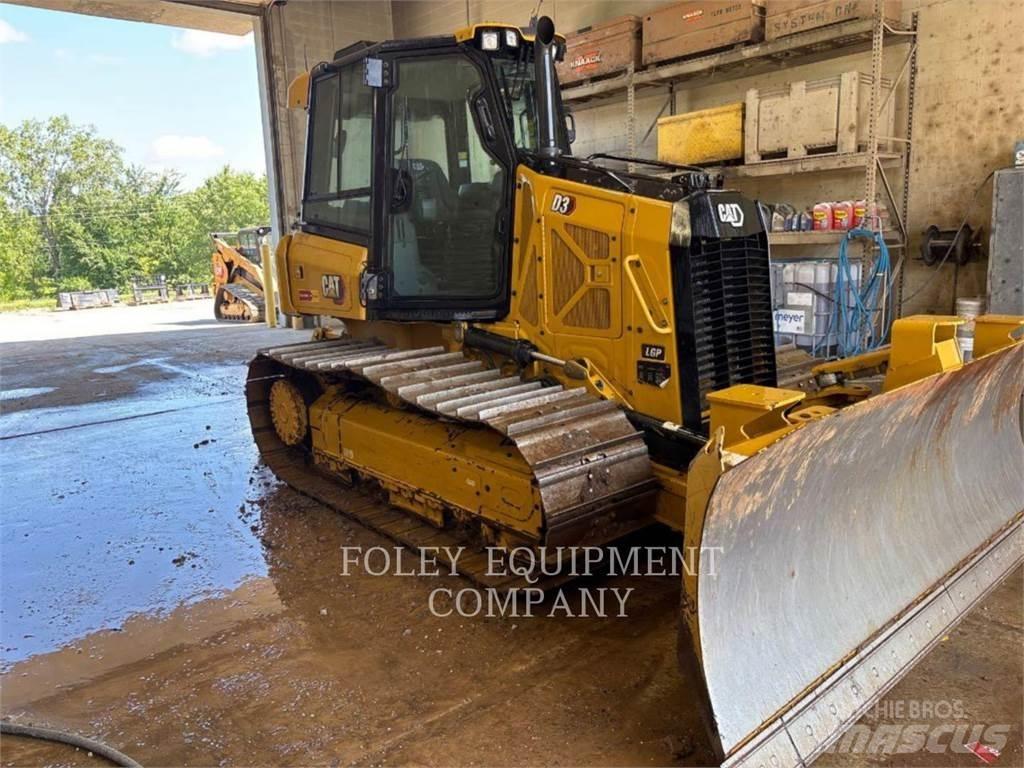 CAT D3-12LGI Buldožeri guseničari