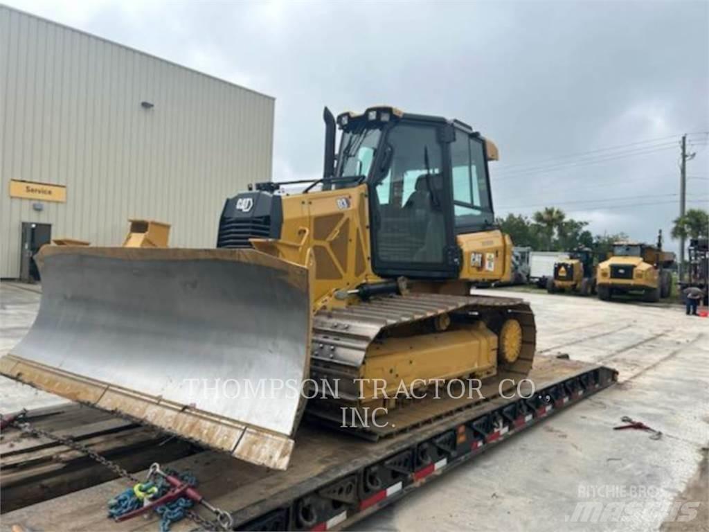 CAT D3-12LGP Buldožeri guseničari