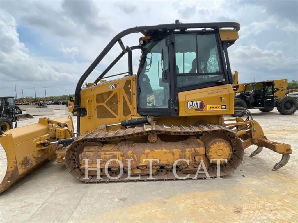CAT D3 CAB3 Buldožeri guseničari
