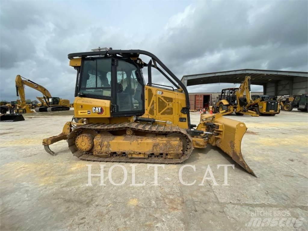 CAT D3 CAB3 Buldožeri guseničari