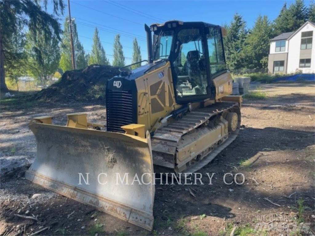 CAT D3 CB Buldožeri guseničari