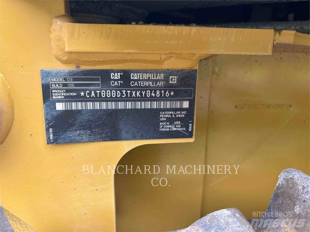 CAT D3 LGP Buldožeri guseničari