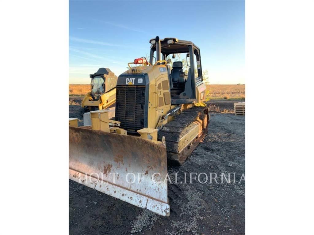 CAT D3K2 Buldožeri guseničari