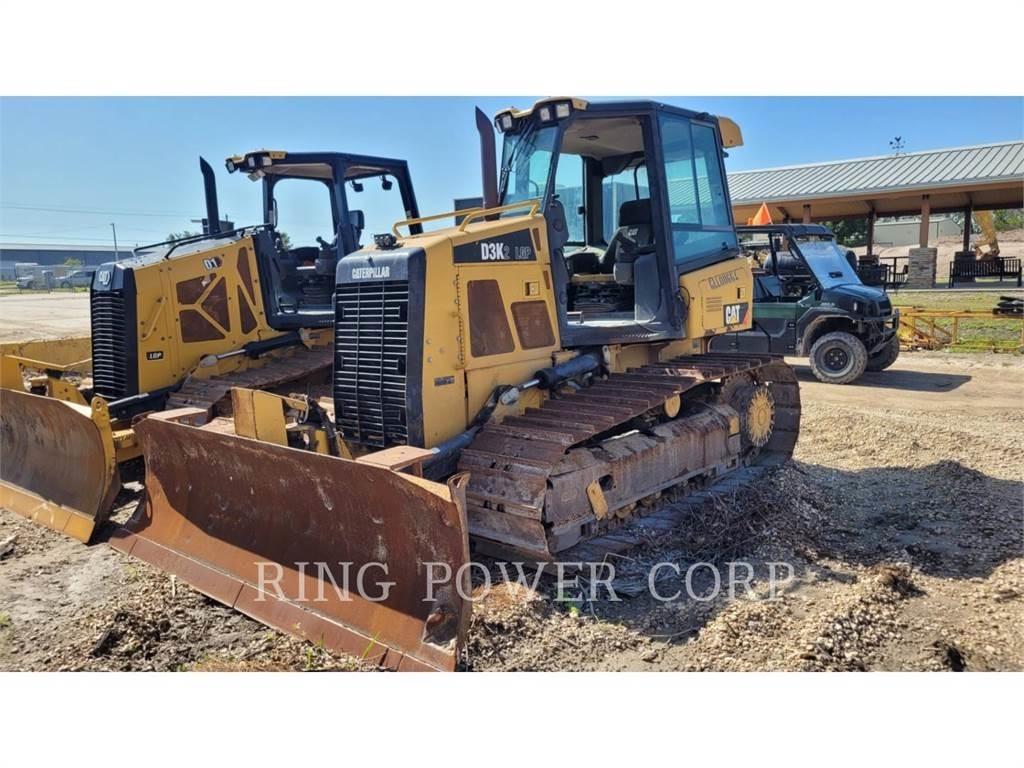 CAT D3K2LGP Buldožeri guseničari