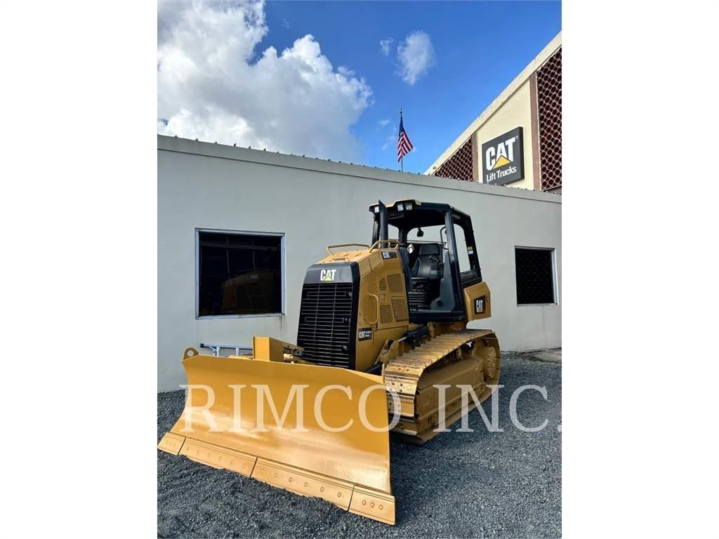 CAT D3K2XL Buldožeri guseničari