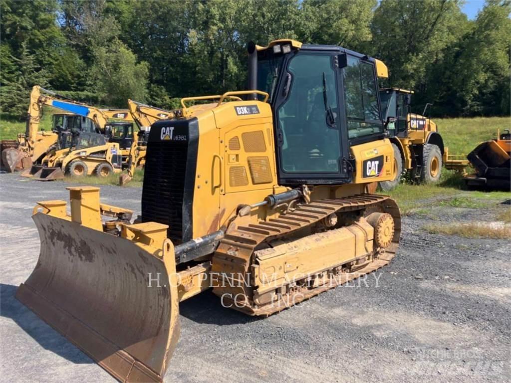 CAT D3K2XL Buldožeri guseničari