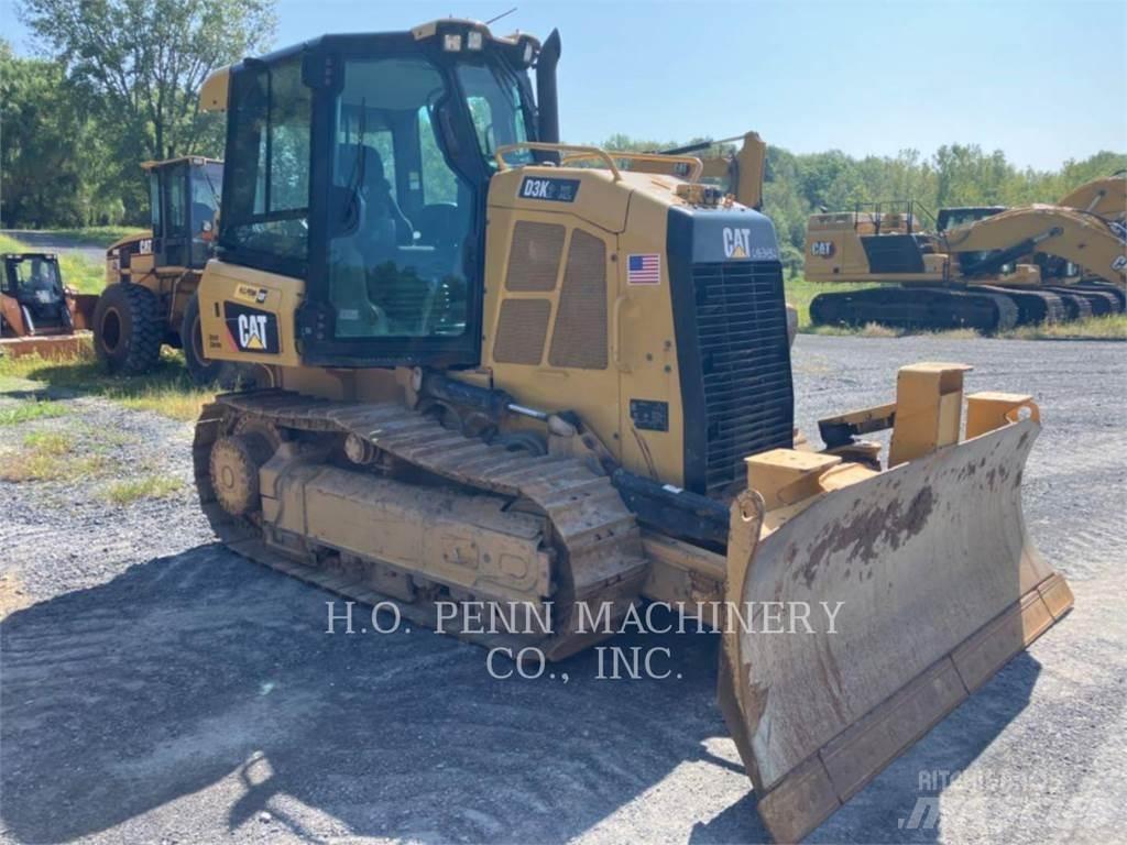 CAT D3K2XL Buldožeri guseničari