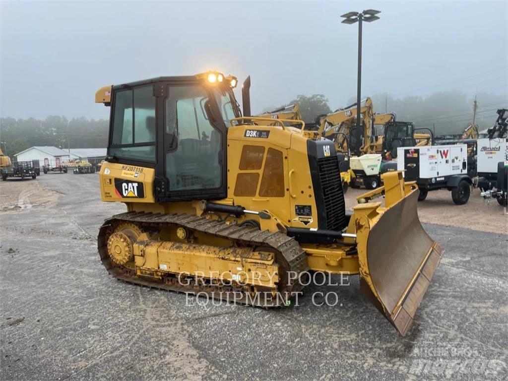 CAT D3K2XL Buldožeri guseničari