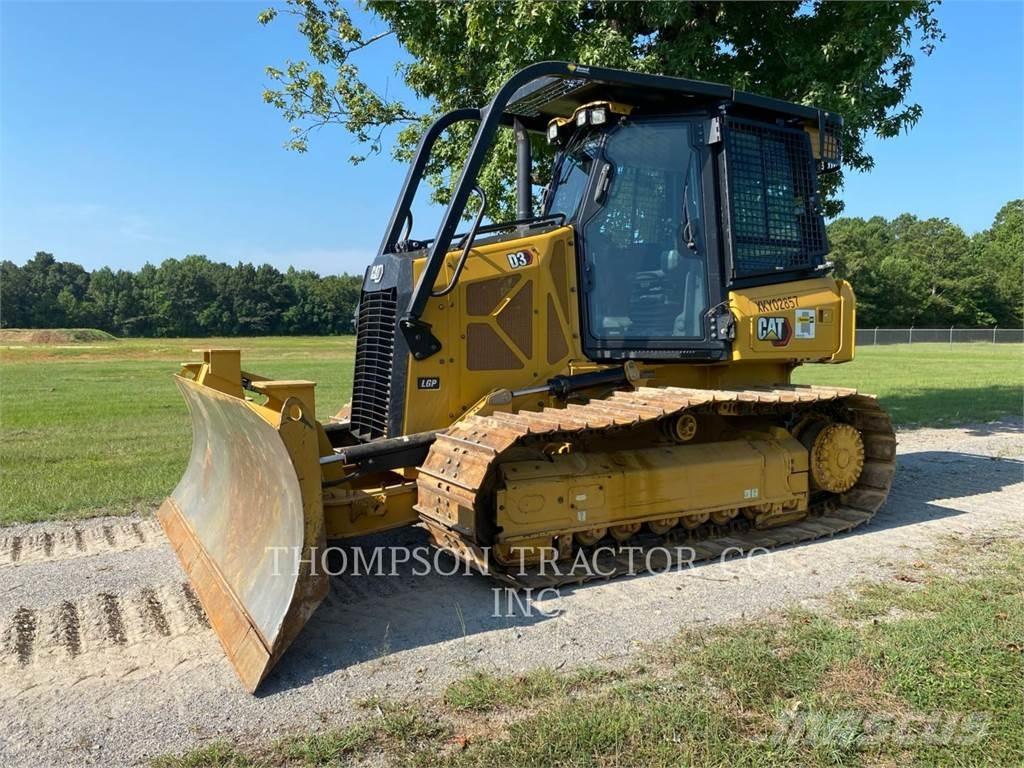 CAT D3LGP Buldožeri guseničari
