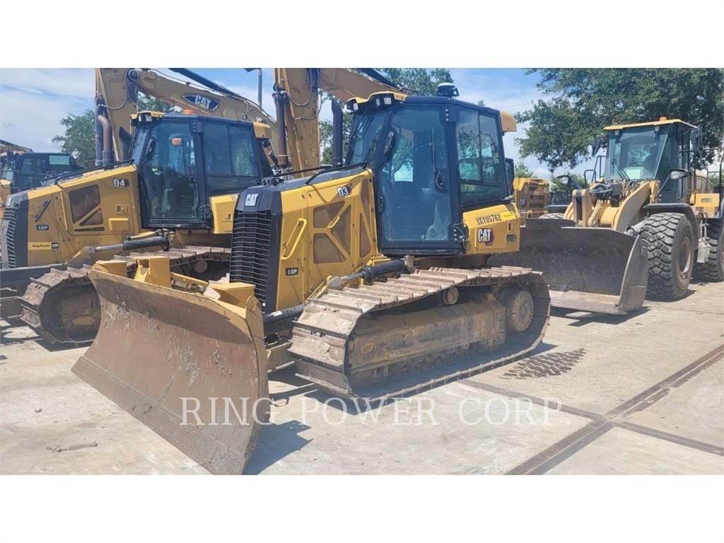 CAT D3LGPEW Buldožeri guseničari