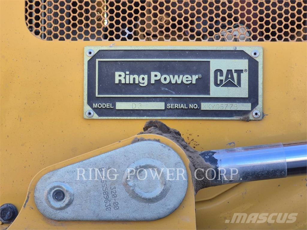 CAT D3LGPEW Buldožeri guseničari