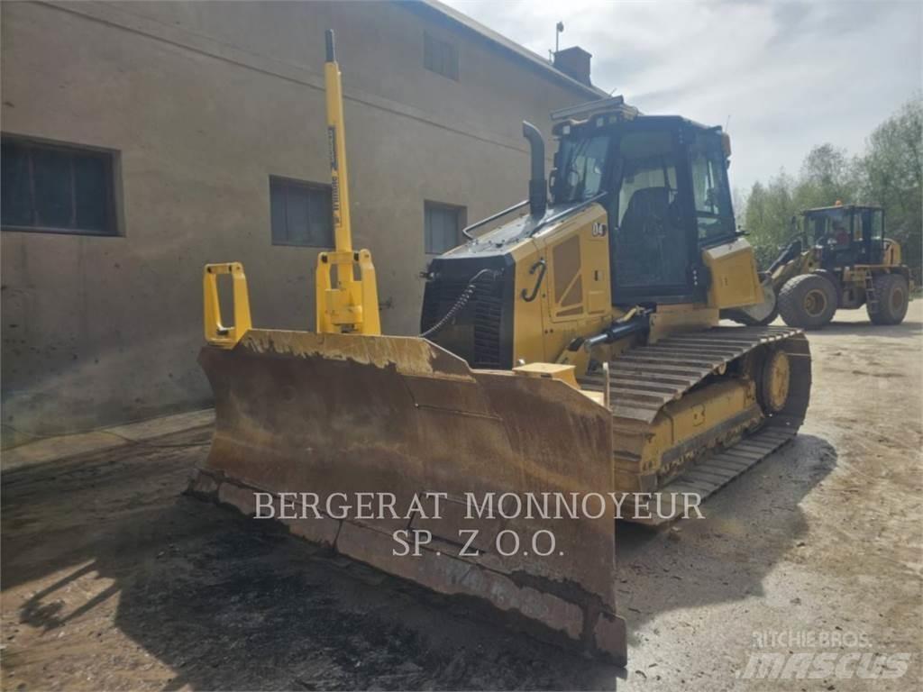 CAT D4 LGP Buldožeri guseničari